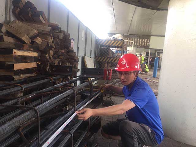 賈亮亮-(2).jpg 賈亮亮-(2).jpg