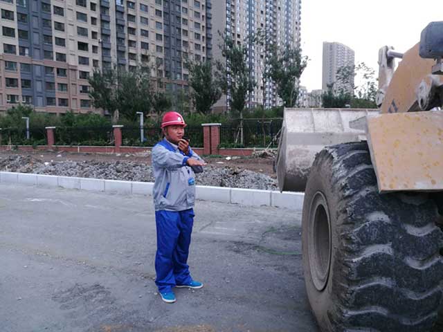 許立新-(2).jpg 許立新-(2).jpg