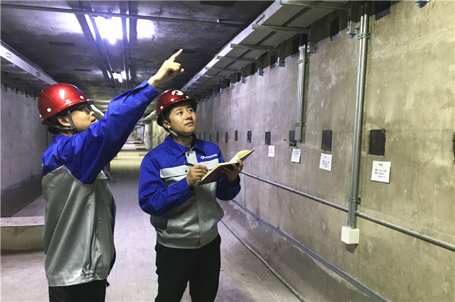 劉全_副本.jpg 劉全_副本.jpg