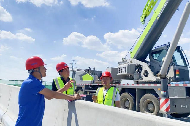 李彬3_副本.jpg 李彬3_副本.jpg